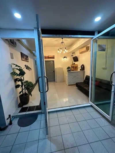 LimeTree Loft Guesthouse – Foto’s 9
